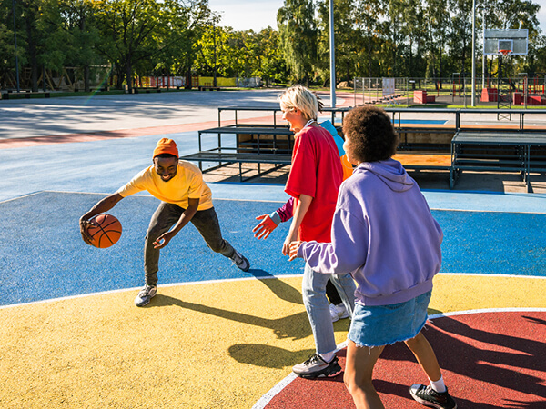 Ellipsis Creates Space for Connection, Growth and Confidence During the Summer